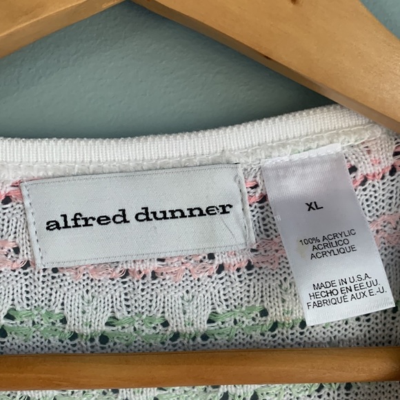 Alfred Dunner | Pink Green Grannycore Crochet Sweater Top size XL - Picture 3 of 6